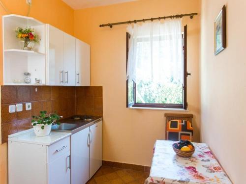 Apartments Neve - One-Bedroom Apartment with Balcony and Sea View