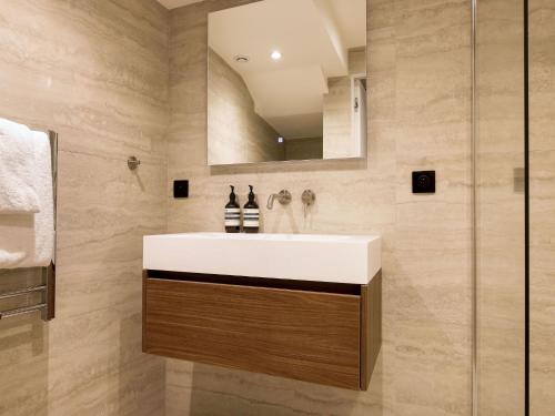 Luxury apartment -2BR-6P- Musée du Louvre