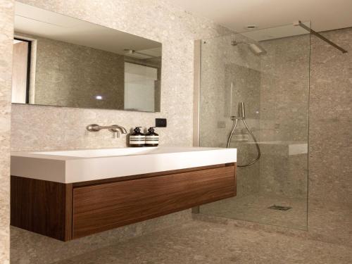 Elegant appt- AC-2BR-6P- Musée du Louvre