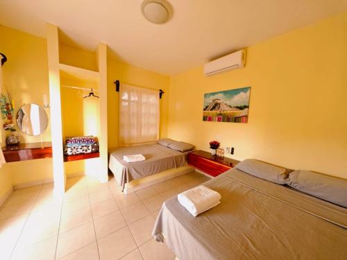 Postel nebo postele na pokoji v ubytování Hotel Mirador Maya Calakmul