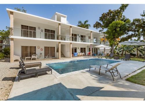 El patio de Lucia, center 4 people Las Terrenas