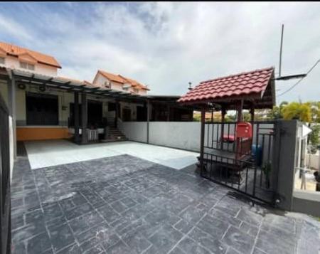 a patio of a house with a gazebo at HOMESTAY TERATAKMUSLIM KHAIRUL&ROZAINI Melaka in Melaka