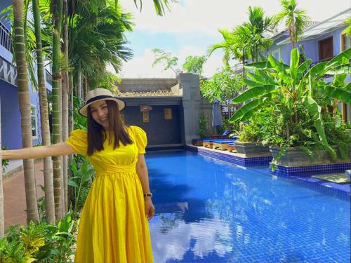 Kolam renang di atau dekat dengan Cheata Residence