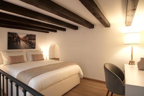Chich and Modern Mini-Loft Navigli