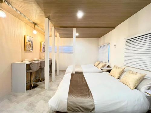 Kuromon Central Self Inn 202 KI22