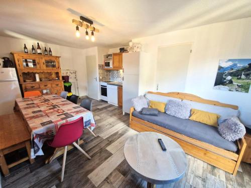 Photo de la galerie de l'établissement Les Chalets D'arrondaz - 4 pièces 6/8 personnes 48m² MAE-2902, à Modane