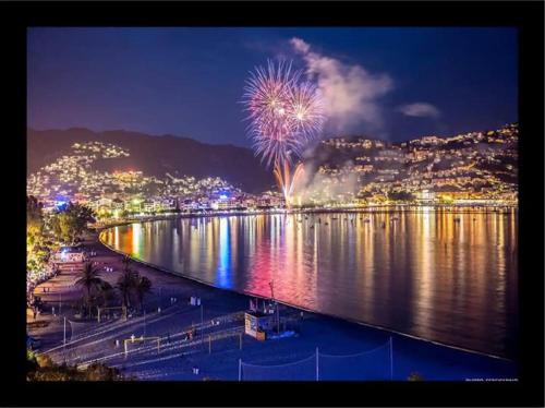 Centre de Roses 500 m de la plage appartement 6 personnes Rav