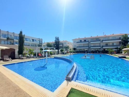 Mythical Sands - Aura