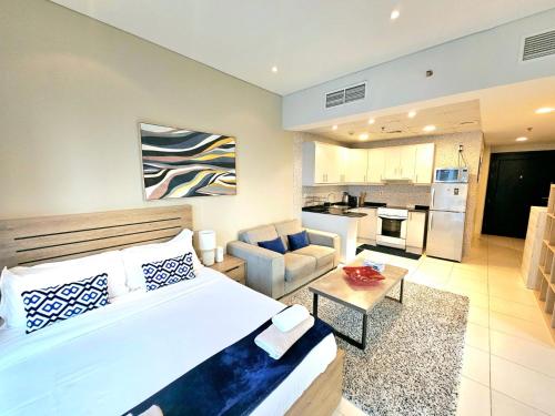 Studio near JBR Beach with Huge Balcony - Harbour views
