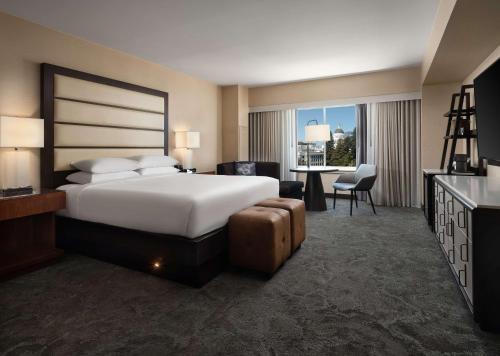 Hyatt Regency Sacramento Image