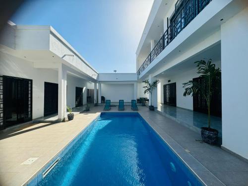 Piscina a Villa Thianah o a prop