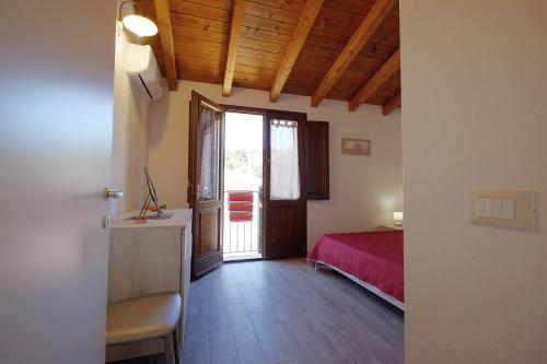 テウラーダにあるDimora Rossa sulla casa baronaleのギャラリーの写真