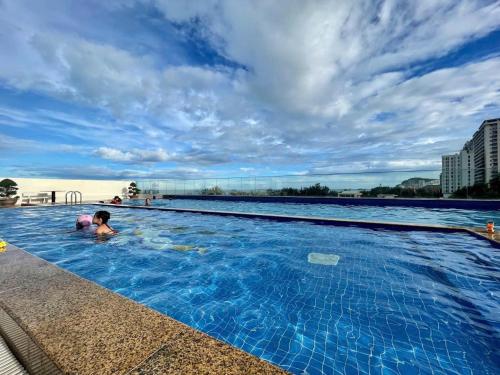Kolam renang di atau dekat dengan CSJ TOWER - CSJ Apartment Luxury SeaView Vung Tau City - Căn Hộ Du Lịch Biển Vũng Tàu