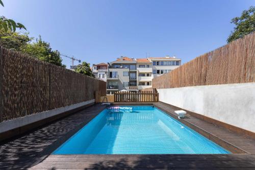 Liiiving in Porto - Pool Paradise Apartments