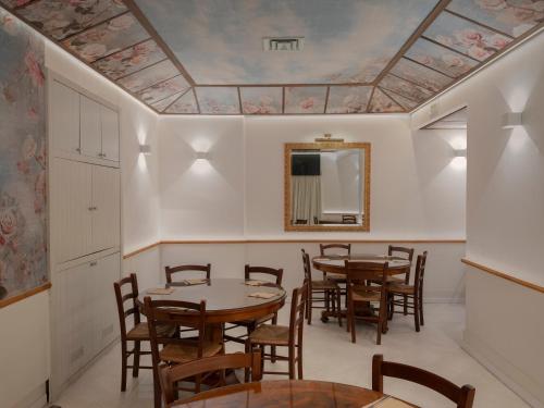 Ảnh trong thư viện ảnh của Grand Hotel Europa & Restaurant ở Naples