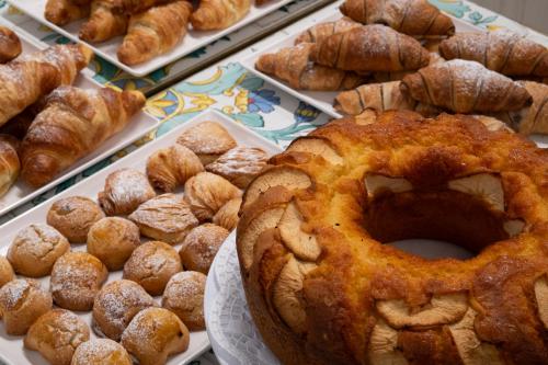 Đồ ăn tại/gần khách sạn