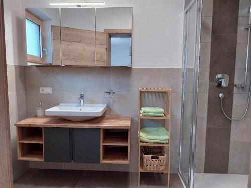 A bathroom at Apart Anna