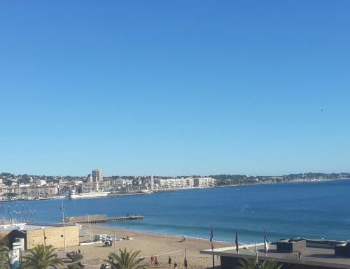 T2 Fréjus plage vue mer