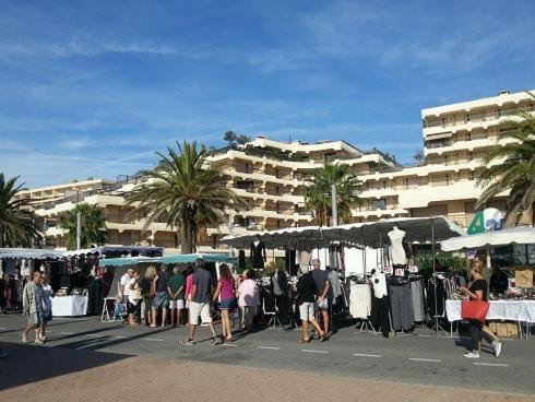 Photo de la galerie de l'établissement T2 Fréjus plage vue mer, à Fréjus