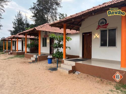 Edificio en el que se encuentra el albergue