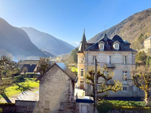 SuperLys 24 - T2 coté THERMES - 4 pers WIFI - 2 places de parking et cave