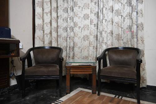 Ruang duduk di Elegency Farm Stay