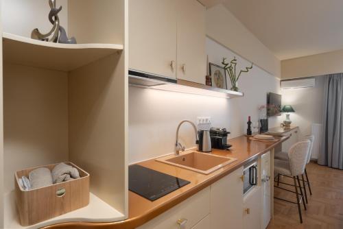 Aelia-Smart central beach flat