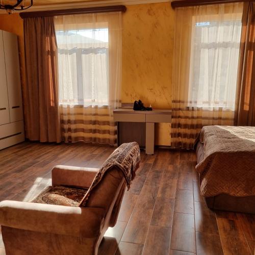 Postel nebo postele na pokoji v ubytování Alpha Rest House