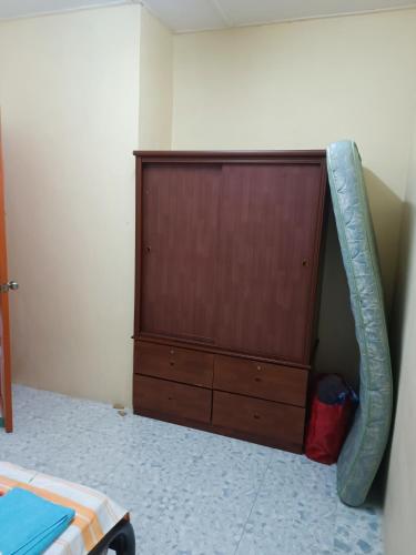 Qc HOMESTAY JINTAN- Bukan Islam Pemilikにあるベッド