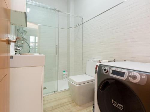 3 bedrooms apartment in the historic center by the river