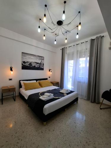 Rome Lumina - Bright two-room apartment near Metro C, 6 stops from the Colosseum