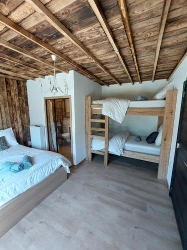 Postel nebo postele na pokoji v ubytování Le châtelain de Bouillon