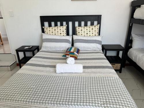 Katil atau katil-katil dalam bilik di MELJAA STAR Guesthouse