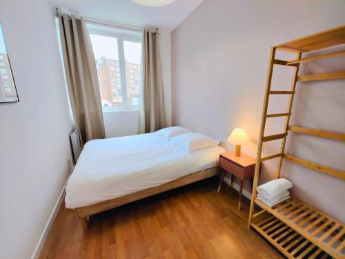 Katil atau katil-katil dalam bilik di Cozy Apartment with View of the Grand Place 6 p