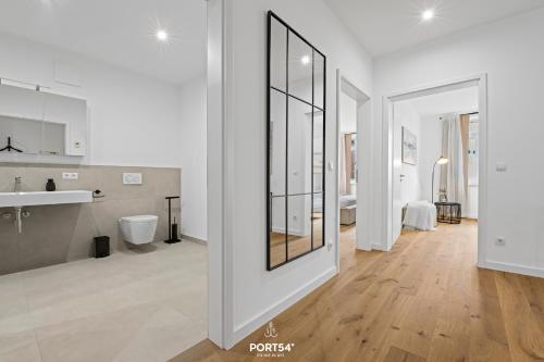 Ένα μπάνιο στο Kurzzeitwohnung Stadtwohnung Heiligenhafen