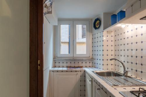 GuestHost - Apartment Near Piazza Navona
