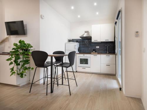 Domus Boccea - Vatican Apartment