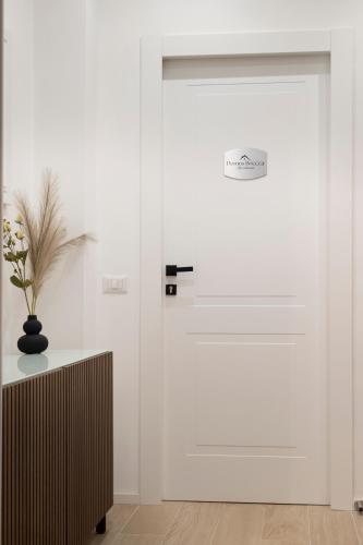 Domus Boccea - Vatican Apartment