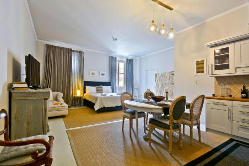 Foto Liston Pied A Terre, Corfu Centre 1