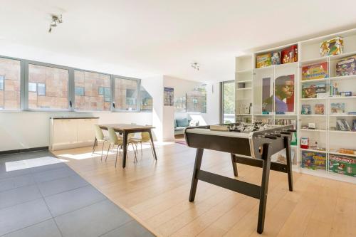 Lovely apartment dowtown with terrace and parking