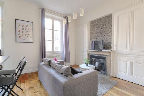 Joli studio fonctionnel, 2 personnes, Charpennes