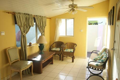 Paradise Apartment