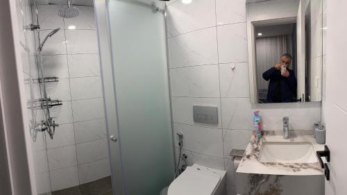 Et badeværelse på Kahwnakan