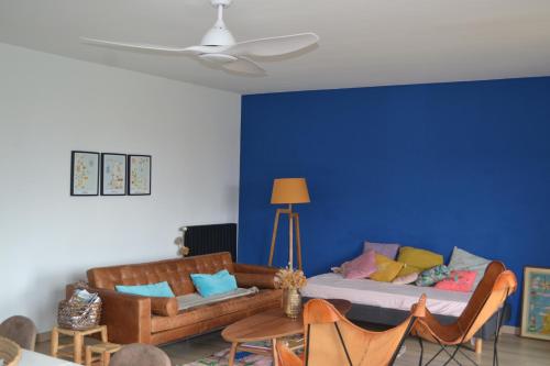 Appart 175m2 idéalement situé Stationnement gratuit bas villa