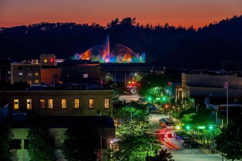 En generel udsigt til bjerge eller udsigt til bjerge taget fra feriehuset