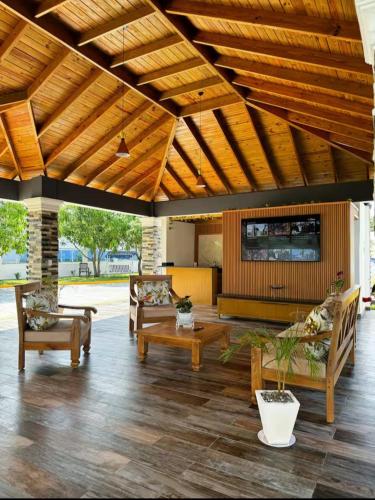 Μια τηλεόραση ή/και κέντρο ψυχαγωγίας στο Villa Palmar