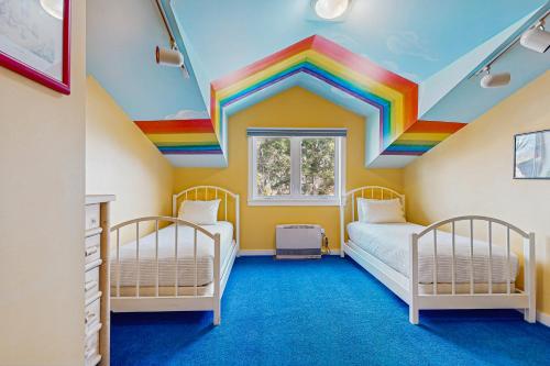 Ein Bett oder Betten in einem Zimmer der Unterkunft Klebenov Chalet
