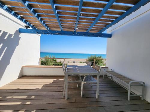 Photo de la galerie de l'établissement Porte Bleue de la Plage, à Frontignan