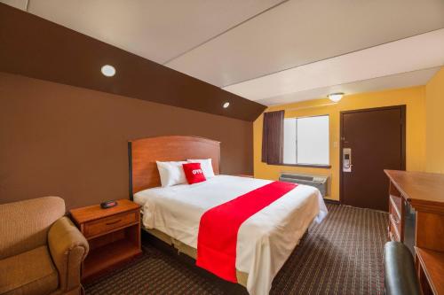 Cama o camas de una habitación en Oyo Hotel Odessa TX, East Business 20