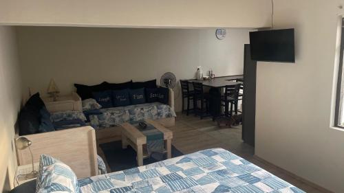 Μια τηλεόραση ή/και κέντρο ψυχαγωγίας στο ATLANTIC GUESTHOUSE Swakopmund